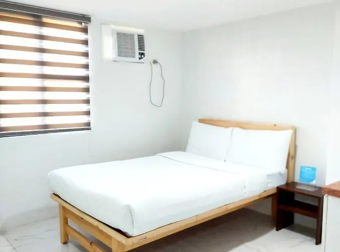 Airobedz Makati - A Value Hotel Manila