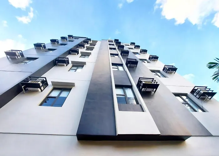 Hotel Airobedz Makati - A Value